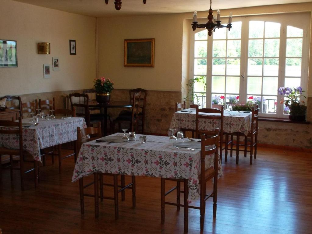 Le Barrage Ξενοδοχείο Mauzac-et-Grand-Castang Εξωτερικό φωτογραφία